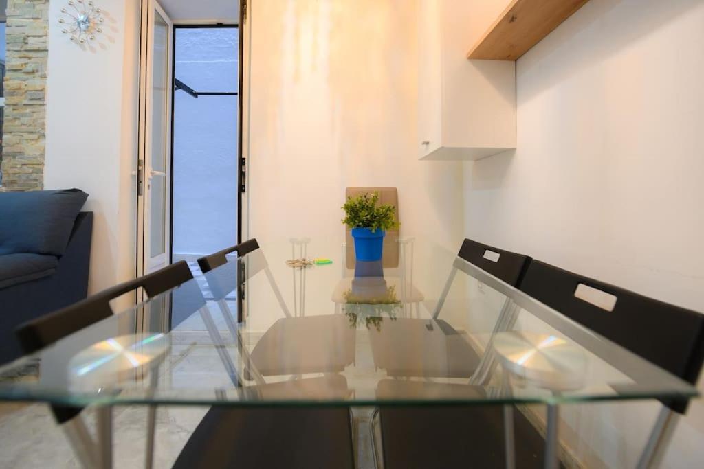 Encantador Apartamento Temporal Centrico Con Patio Privado Mpe51 مدريد المظهر الخارجي الصورة