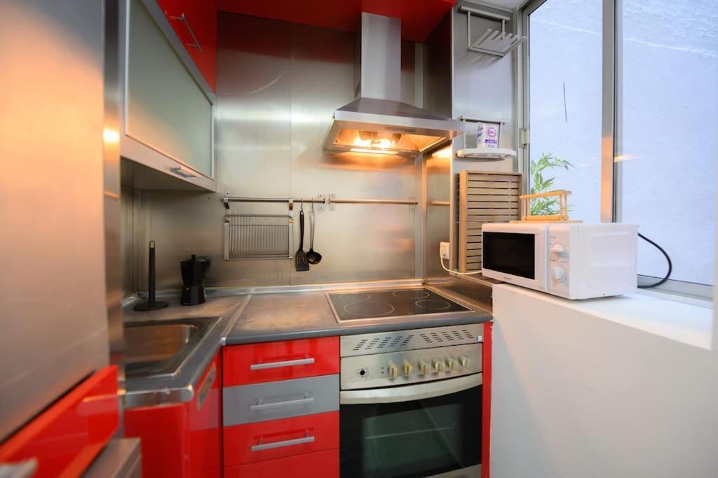 Encantador Apartamento Temporal Centrico Con Patio Privado Mpe51 مدريد المظهر الخارجي الصورة